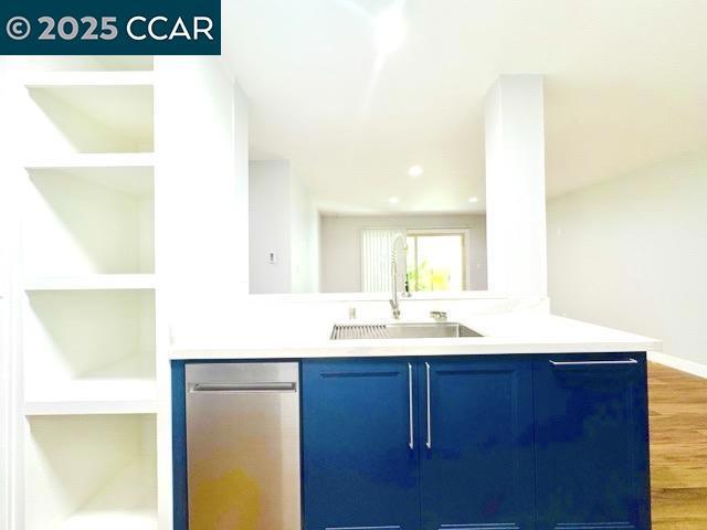 1305 Webster St, Alameda CA: https://media.crmls.org/mediaz/da12fbe3-5265-4578-a594-ba9f789cadf8.jpg