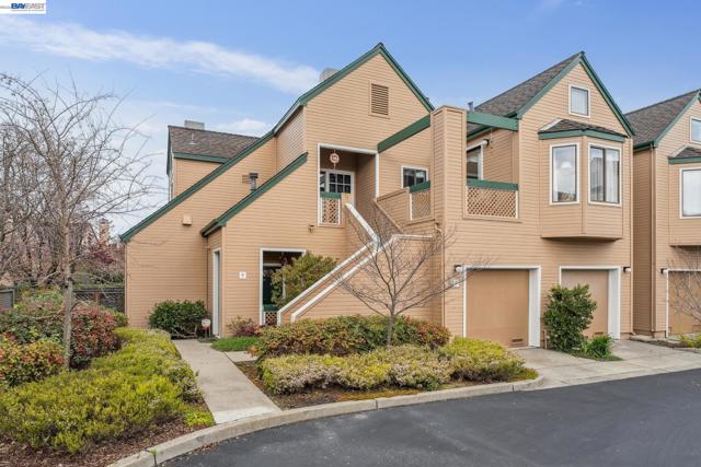 Image 6 of 44 For 9 Regulus Court