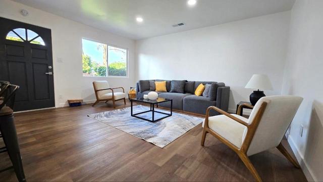 204 Santa Rosa Drive, San Jose CA: https://media.crmls.org/mediaz/da1588a1-cf33-4794-be36-58adbc175a9d.jpg