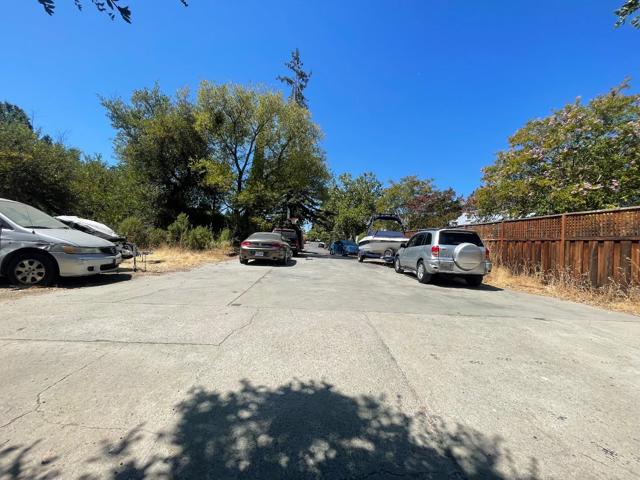 47860 SAN FELIPE Road, San Jose CA: https://media.crmls.org/mediaz/da158904-60ec-4bc8-96f4-2fd01e8ae1f7.jpg