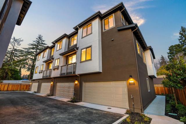 955 Woodside Road, Redwood City CA: https://media.crmls.org/mediaz/da165516-33c7-4763-902d-548bcf72b0fd.jpg