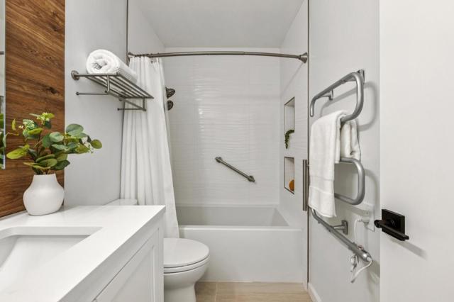 803 Peary Lane, Foster City CA: https://media.crmls.org/mediaz/da177d60-ff22-42e5-89c9-89580074e2b1.jpg