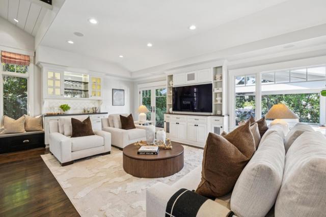 Image 7 of 49 For 1030 Deanna Drive