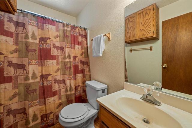 1093 Snow Ridge Road, Big Bear CA: https://media.crmls.org/mediaz/da18c0e0-c311-46cd-8ef7-8b62110adb1d.jpg