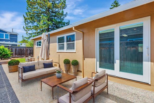 520 Topaz Street, Redwood City CA: https://media.crmls.org/mediaz/da18eaa3-5a72-4248-9c51-16b8c80d6db9.jpg