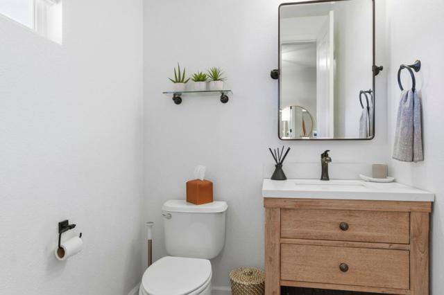 17725 Calle Mazatan, Morgan Hill CA: https://media.crmls.org/mediaz/da190182-8d0c-4be5-9145-aee0704b076e.jpg