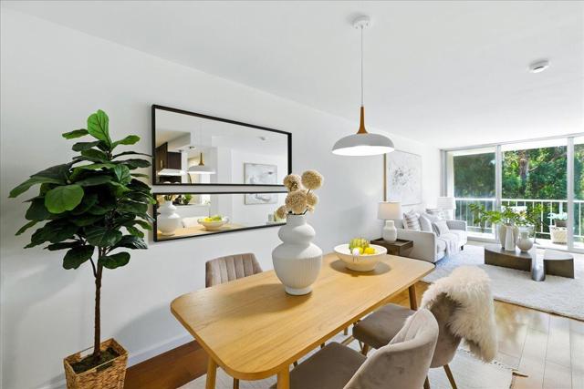 400 Davey Glen Road, Belmont CA: https://media.crmls.org/mediaz/da19232c-c086-460a-8e60-d4c50da67ee4.jpg
