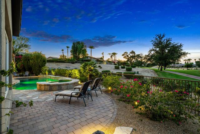 81196 Victoria Lane, La Quinta CA: https://media.crmls.org/mediaz/da19976e-db9c-40cd-b435-9b90639f64a8.jpg