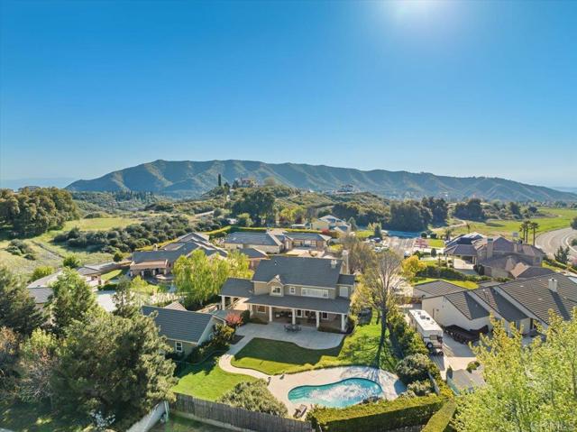 38161 Butterfly Court, Yucaipa CA: https://media.crmls.org/mediaz/da1b038a-7dea-4b5c-80e0-6e3b05be18e2.jpg