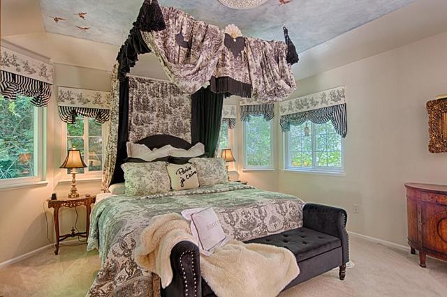 7030 Scotts Valley Drive, Scotts Valley CA: https://media.crmls.org/mediaz/da1be627-3268-448d-be32-d3610dd3c75a.jpg