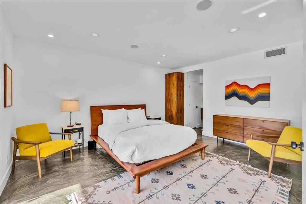 MLS #219139154PS image #17