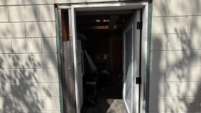 Detail Gallery Image 27 of 38 For 1905 El Dora St, Lemon Grove,  CA 91945 - 3 Beds | 2 Baths