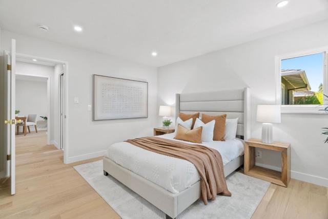 520 S Bayview Avenue, Sunnyvale CA: https://media.crmls.org/mediaz/da1fb737-3078-45b9-836b-cef291c88728.jpg