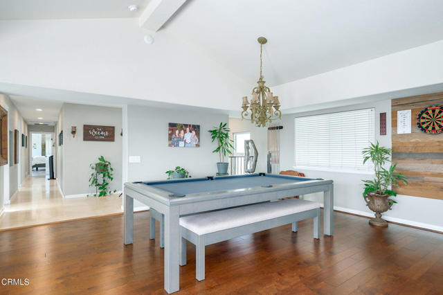 2207 Terra Bella Lane, Camarillo CA: https://media.crmls.org/mediaz/da1fc319-1084-4660-bc4c-12c4bd311f9b.jpg