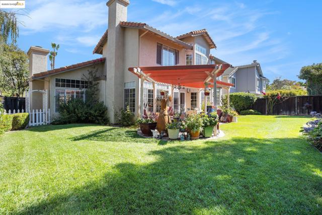 4704 Crestone Needle Way, Antioch CA: https://media.crmls.org/mediaz/da203bca-303a-4c25-87e7-c98f4da641bb.jpg