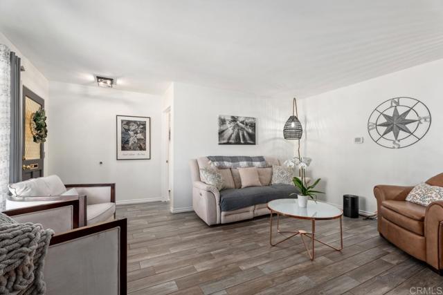 Detail Gallery Image 9 of 42 For 640 Mclain St, Escondido,  CA 92027 - 3 Beds | 2 Baths