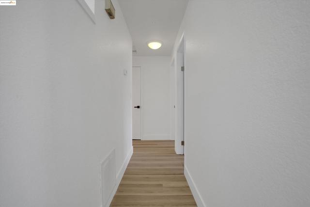 835 Villa Ter, Brentwood CA: https://media.crmls.org/mediaz/da20b90c-a6ef-40ed-a56d-af3ca306a642.jpg