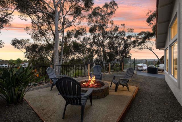 417 Santa Victoria, Solana Beach CA: https://media.crmls.org/mediaz/da226bcc-8d7d-4741-8051-af68cd1b8e9f.jpg