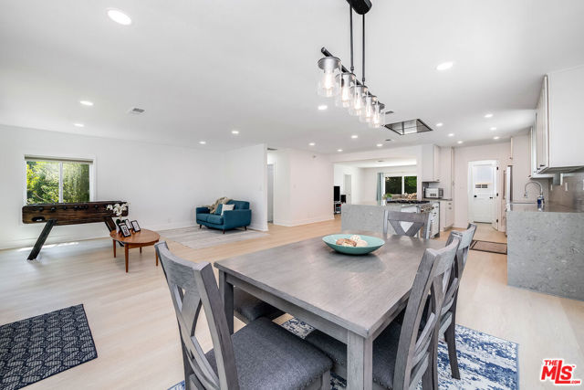 11415 Mcdonald Street, Culver City CA: https://media.crmls.org/mediaz/da23f695-e26f-4fb2-b76e-a4410684a91c.jpg