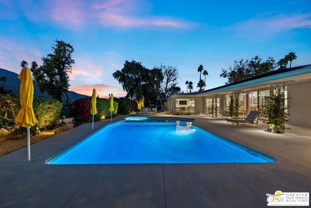 2367 S Yosemite Drive, Palm Springs CA: https://media.crmls.org/mediaz/da24ff31-0b55-4bbf-8286-0643cb47aaa7.jpg
