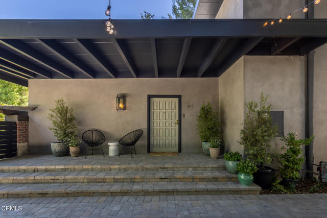 595 Linda Vista Avenue, Pasadena CA: https://media.crmls.org/mediaz/da25b18f-b949-4e74-9d29-f289f36addae.jpg