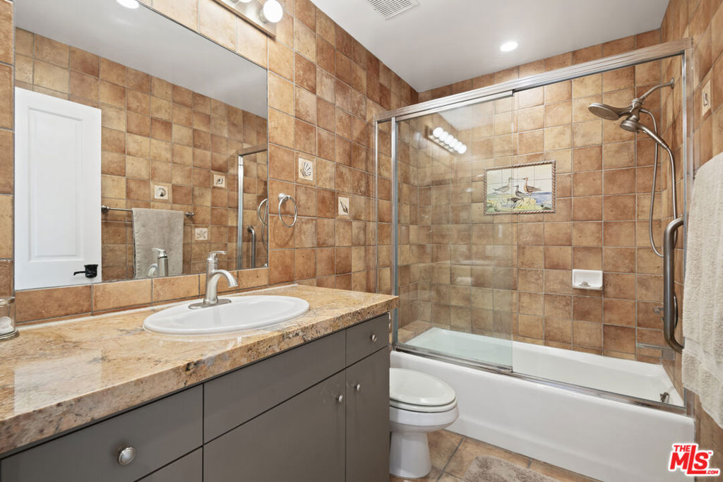 MLS #26642429 image #17