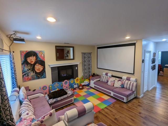 3039 Andrade Avenue, Richmond CA: https://media.crmls.org/mediaz/da278df4-a6ee-481d-a227-16374440ac08.jpg