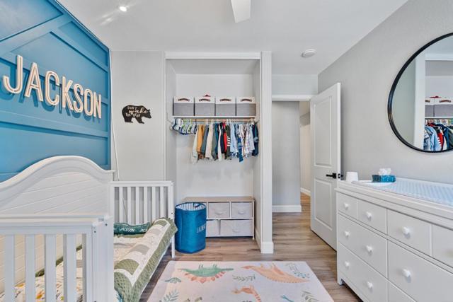 2399 Paradise Drive, Hollister CA: https://media.crmls.org/mediaz/da28b483-7b76-4fda-8a1d-00ccb270d4a3.jpg