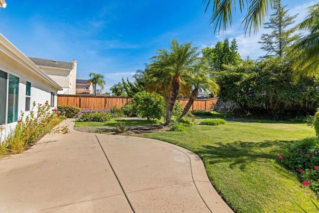 5761 Spur Ave, Oceanside CA: https://media.crmls.org/mediaz/da29a442-442a-4dad-9351-eb46a3403f8f.jpg