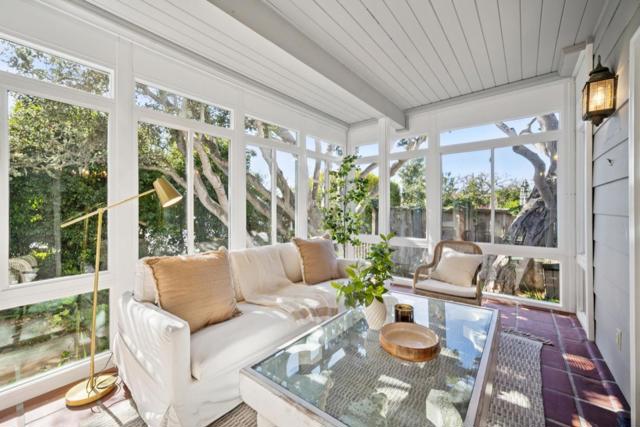 2830 14th Avenue, Carmel CA: https://media.crmls.org/mediaz/da2a563c-a7b8-4d73-808f-695302707af7.jpg