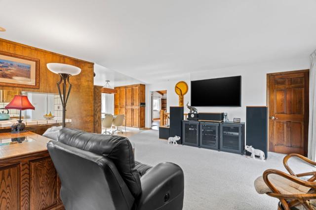 17370 Lakeview Drive, Morgan Hill CA: https://media.crmls.org/mediaz/da2b96be-b36b-4b9f-8d78-fa5030b7e92d.jpg