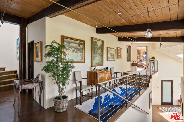 Drew Fenton | 1024 Lindenwood Lane Los Angeles CA | MLS: 7292119