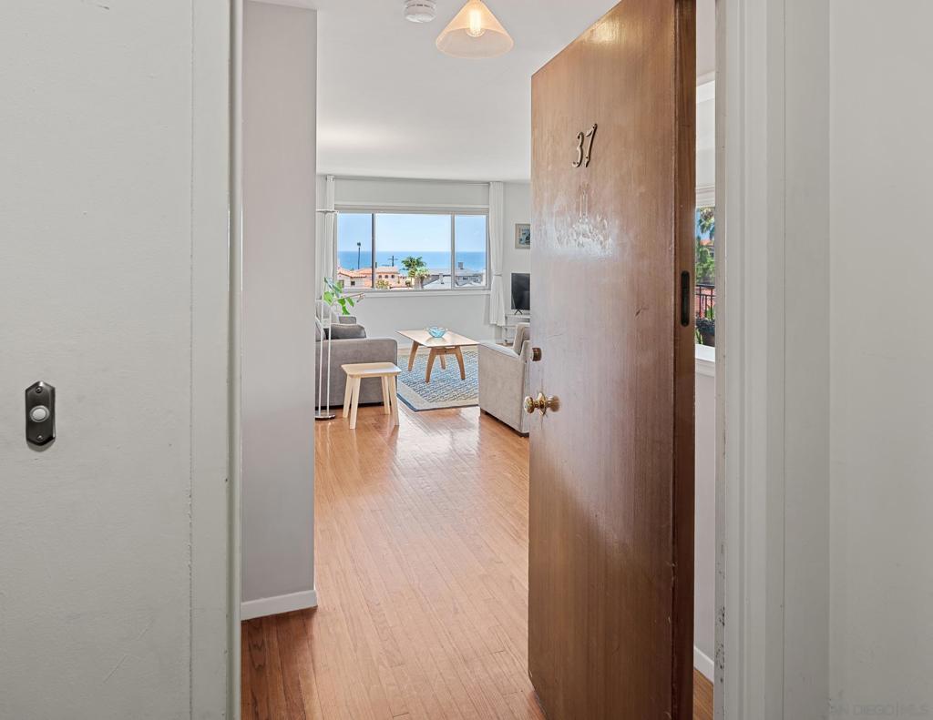 5353 La Jolla Blvd - photo 7