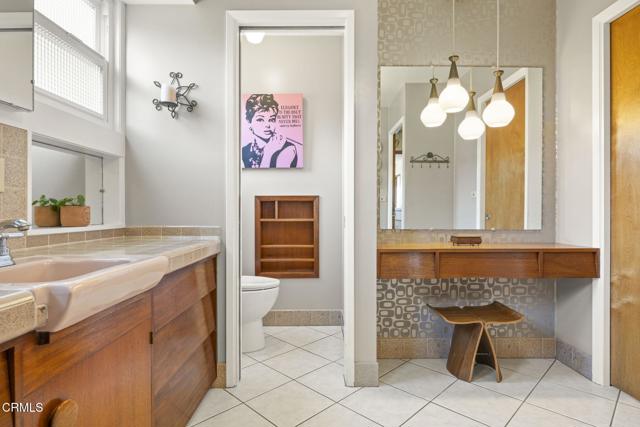 109 Shamrock Drive, Ventura CA: https://media.crmls.org/mediaz/da2cecda-2df1-4ea3-b734-c4b654eee144.jpg