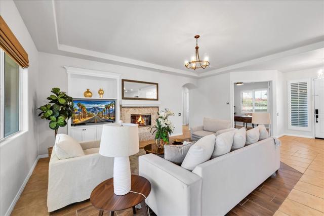 44875 Via Catalina, La Quinta CA: https://media.crmls.org/mediaz/da2dcfcc-8c1b-4669-b13a-5b0b29bb8d0d.jpg