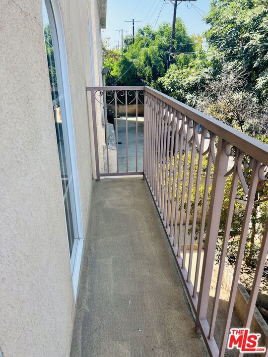5719 Camellia Avenue, 109 photo 40