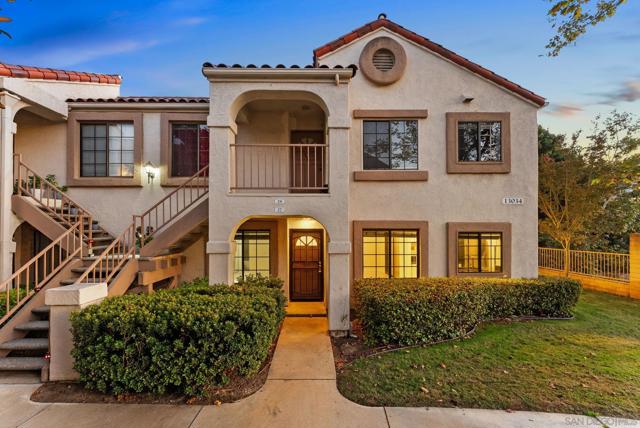 13034 Wimberly Sq, San Diego CA: https://media.crmls.org/mediaz/da2fd0dd-bdc5-4184-b125-e4cb84b9d200.jpg