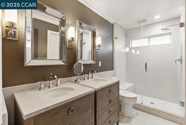 314 Draeger Dr, Moraga CA: https://media.crmls.org/mediaz/da31d82e-59e6-431e-b816-cb813946fe24.jpg