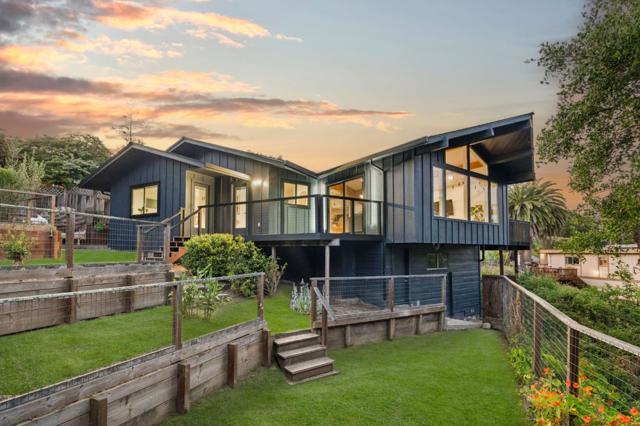 3628 Stance Avenue, Soquel CA: https://media.crmls.org/mediaz/da33df37-2f7d-4c51-b195-8857a4bade0c.jpg
