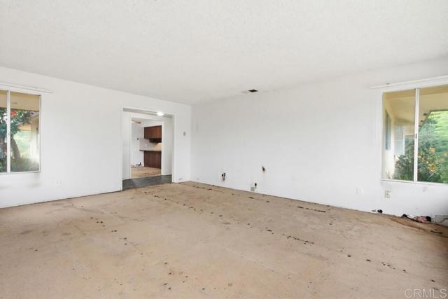 Detail Gallery Image 15 of 74 For 3655 Lupine Ln, Fallbrook,  CA 92028 - 3 Beds | 2 Baths