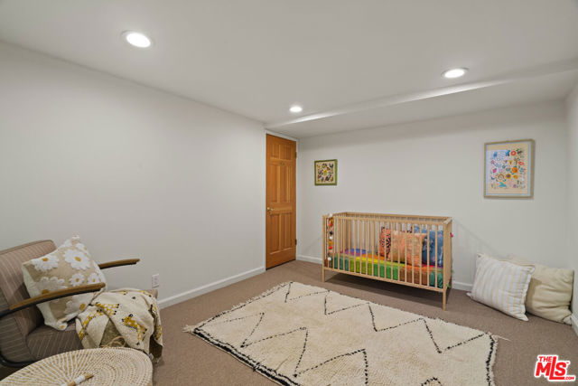 2026 Topanga Skyline Drive, Topanga CA: https://media.crmls.org/mediaz/da35b1d2-a686-4e8c-83ec-6a0b2c7b1830.jpg