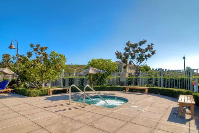 4302 Pacifica Way, Oceanside CA: https://media.crmls.org/mediaz/da35c9c5-d814-41d9-b094-646b8354f416.jpg