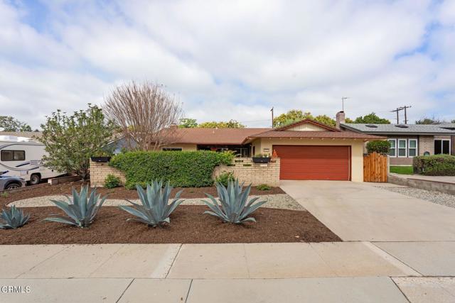 Detail Gallery Image 2 of 40 For 4725 Loma Vista Rd, Ventura,  CA 93003 - 3 Beds | 2 Baths