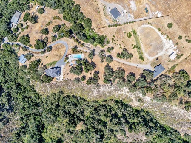 28837 Underwood Road,  CA: https://media.crmls.org/mediaz/da361796-9088-4a45-b38a-9657f87c4d72.jpg