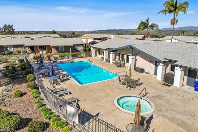 Detail Gallery Image 28 of 36 For 1020 Turnstone, Oceanside,  CA 92057 - 2 Beds | 2 Baths