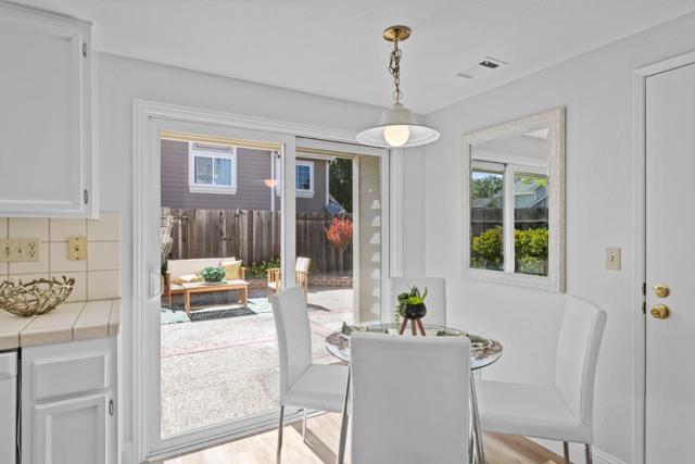262 Banana Grove Lane, San Jose CA: https://media.crmls.org/mediaz/da37193b-9415-4346-8401-5d63c8dd072b.jpg
