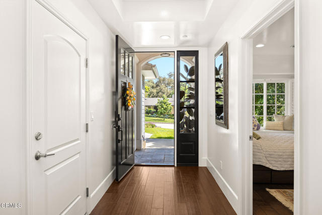 Detail Gallery Image 4 of 39 For 4361 Bel Air Dr, La Canada Flintridge,  CA 91011 - 4 Beds | 4 Baths