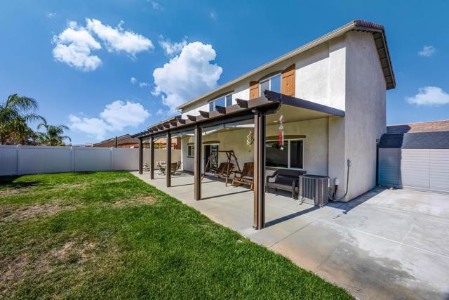 32089 Bunkhouse Rd, Winchester CA: https://media.crmls.org/mediaz/da39363d-568d-4546-94c6-06ffd7875662.jpg