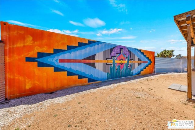 3662 Balsa Avenue, Yucca Valley CA: https://media.crmls.org/mediaz/da3a07cf-5d06-4a31-ab9f-e6844bf5a910.jpg