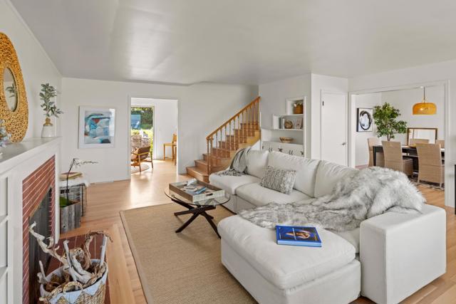 847 Ocean View Boulevard, Pacific Grove CA: https://media.crmls.org/mediaz/da3a136f-e59c-4008-937b-dd64f17f7b38.jpg